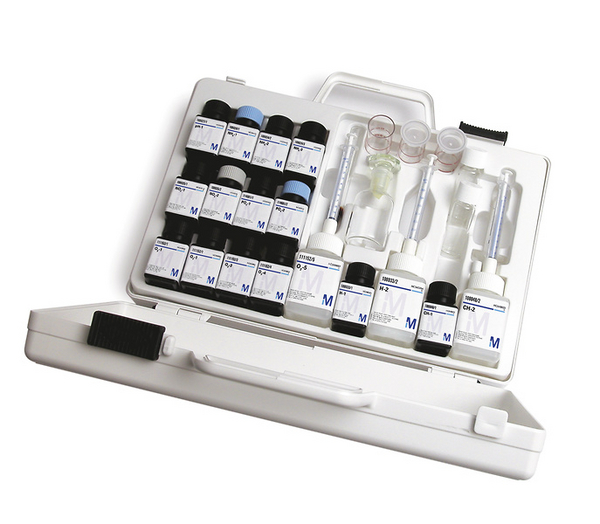 MColortest™ Compact Laboratory for Water Testing