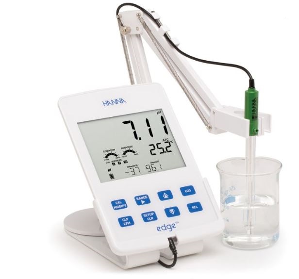 Edge® PH/ORP Meter